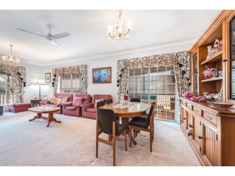 12 Trevino Place, Parkwood QLD 4214