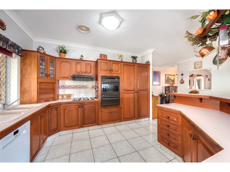 12 Trevino Place, Parkwood QLD 4214