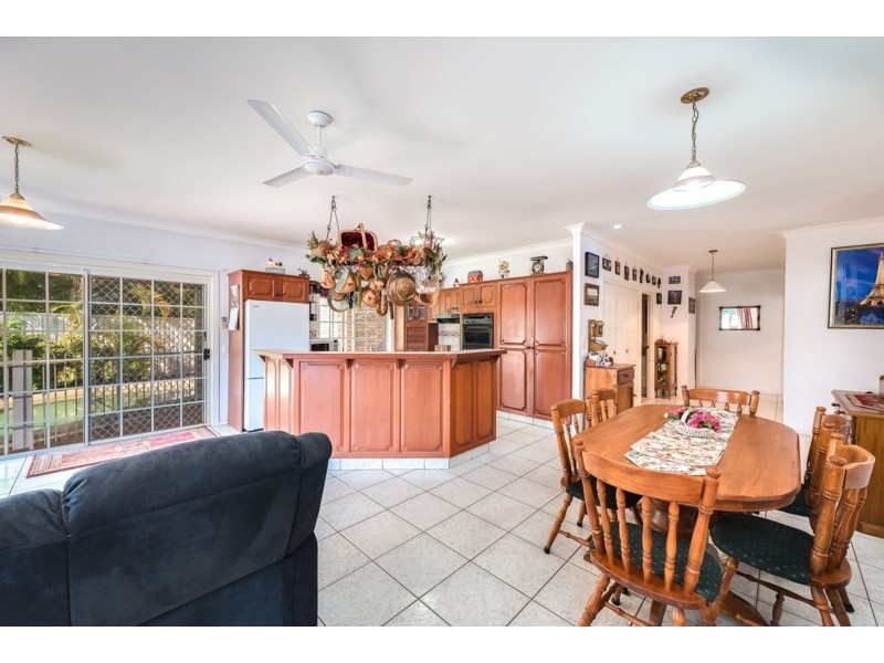 12 Trevino Place, Parkwood QLD 4214