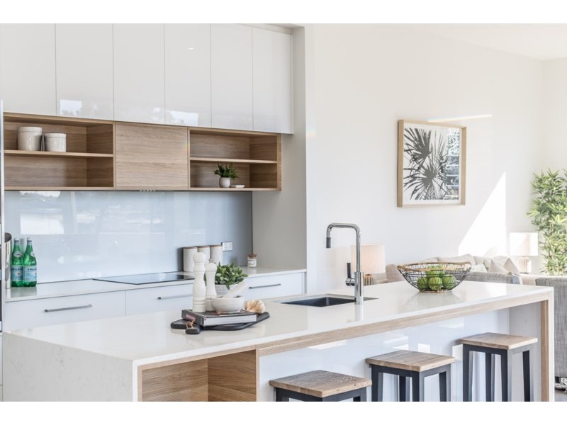 4 Drome Street, Runaway Bay QLD 4216