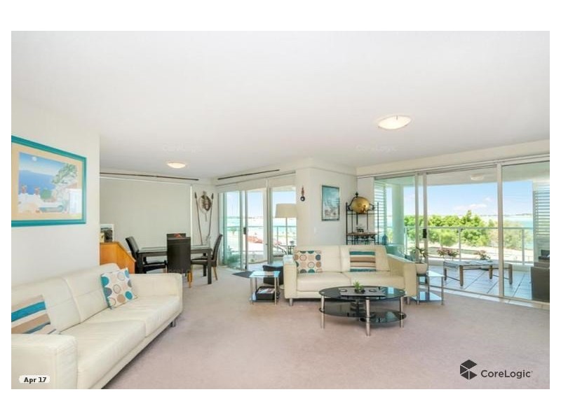 5/242-244 Marine Parade, Labrador QLD 4215