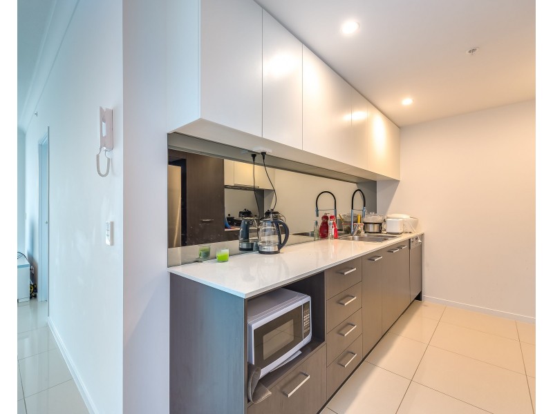 1409/25-31 East Quay Drive, Biggera Waters QLD 4216