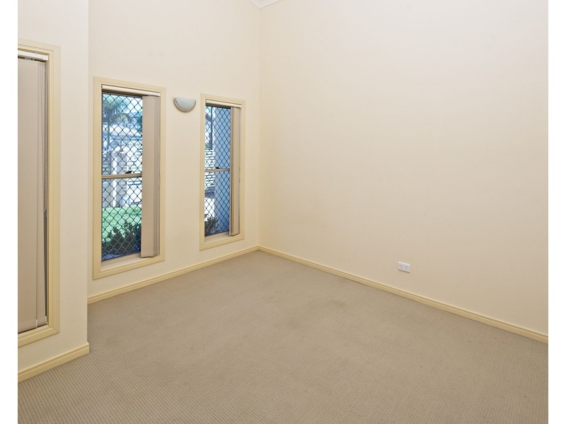 73 East Quay Drive, Biggera Waters QLD 4216