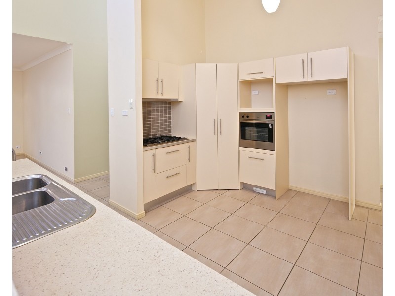 73 East Quay Drive, Biggera Waters QLD 4216