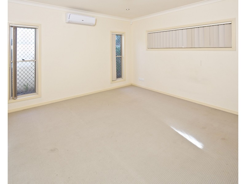 73 East Quay Drive, Biggera Waters QLD 4216