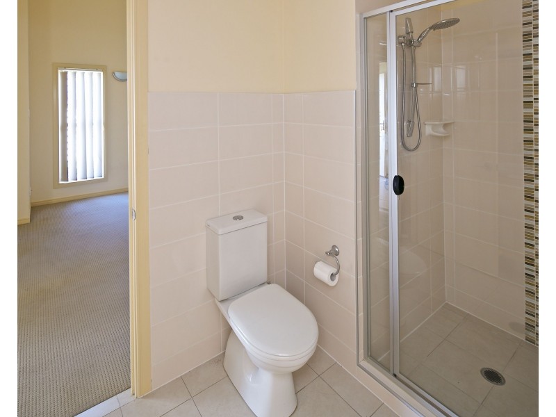 73 East Quay Drive, Biggera Waters QLD 4216