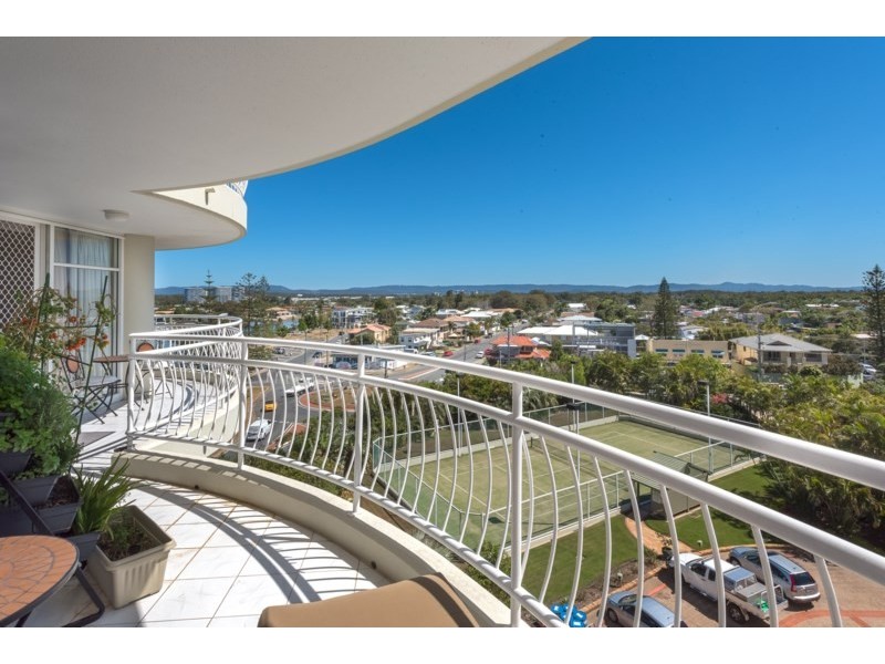 6D/5 Bayview Street, Runaway Bay QLD 4216