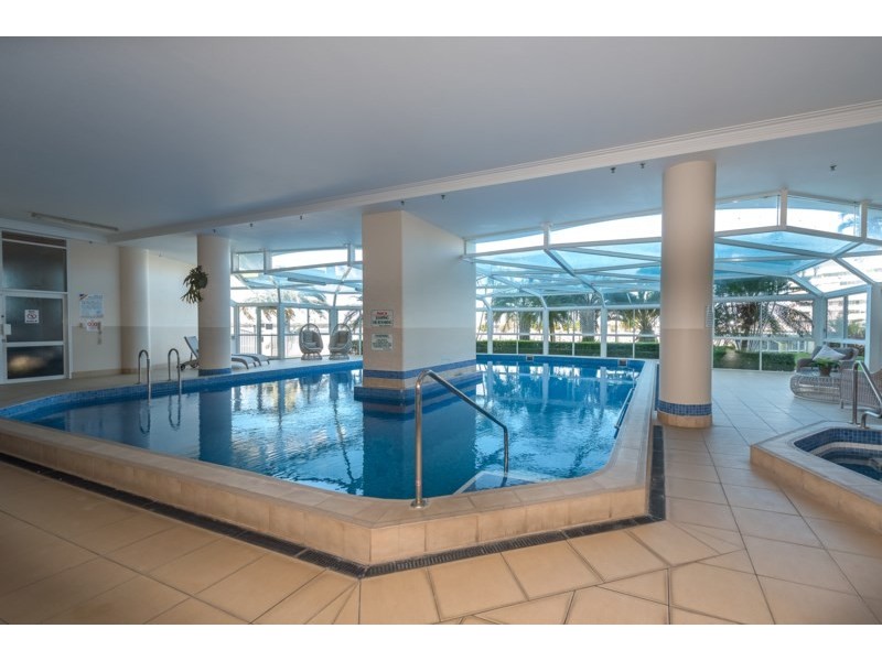 6D/5 Bayview Street, Runaway Bay QLD 4216