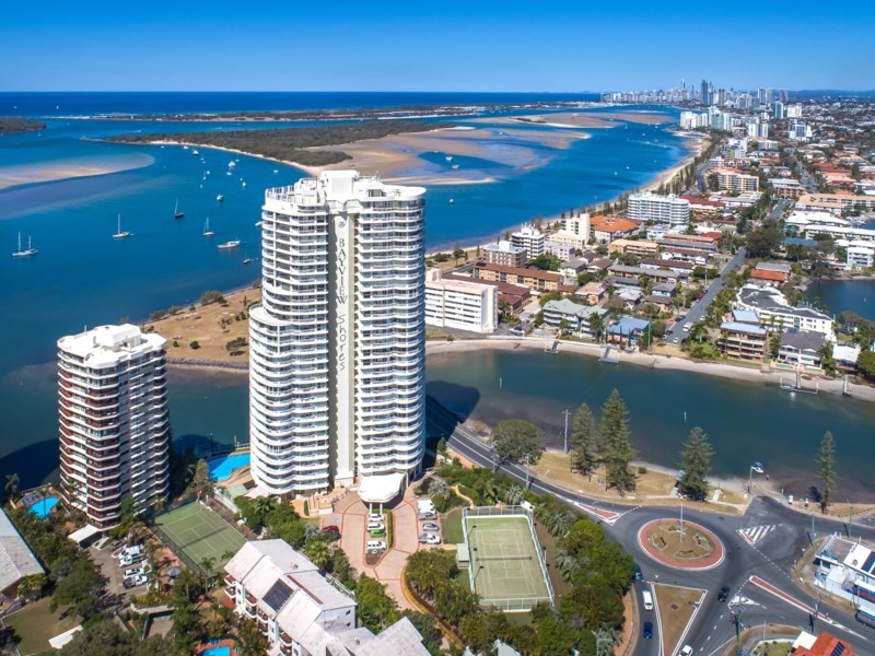 6D/5 Bayview Street, Runaway Bay QLD 4216