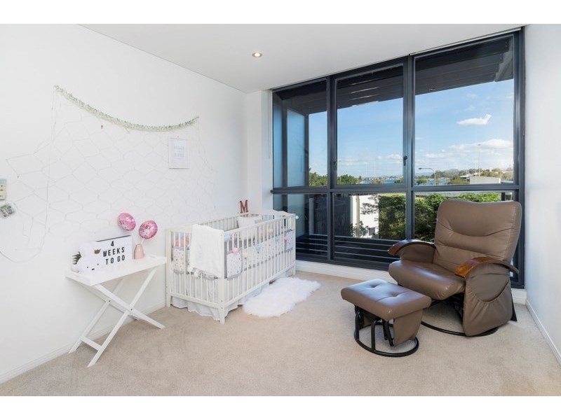 606/2 Aqua Street, Southport QLD 4215