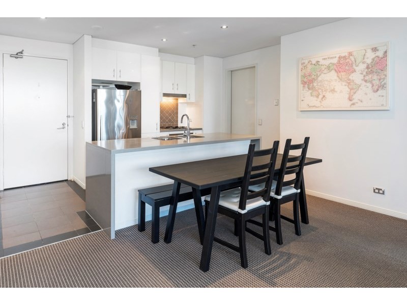 606/2 Aqua Street, Southport QLD 4215