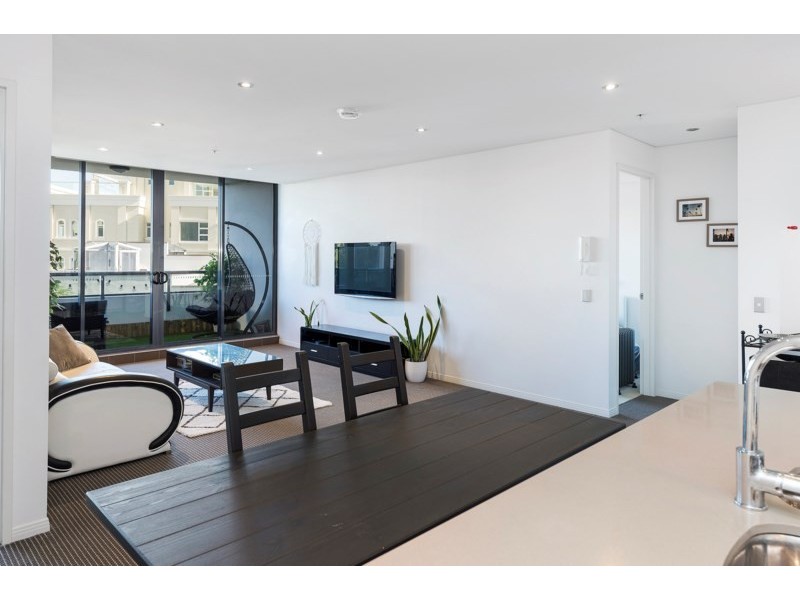 606/2 Aqua Street, Southport QLD 4215
