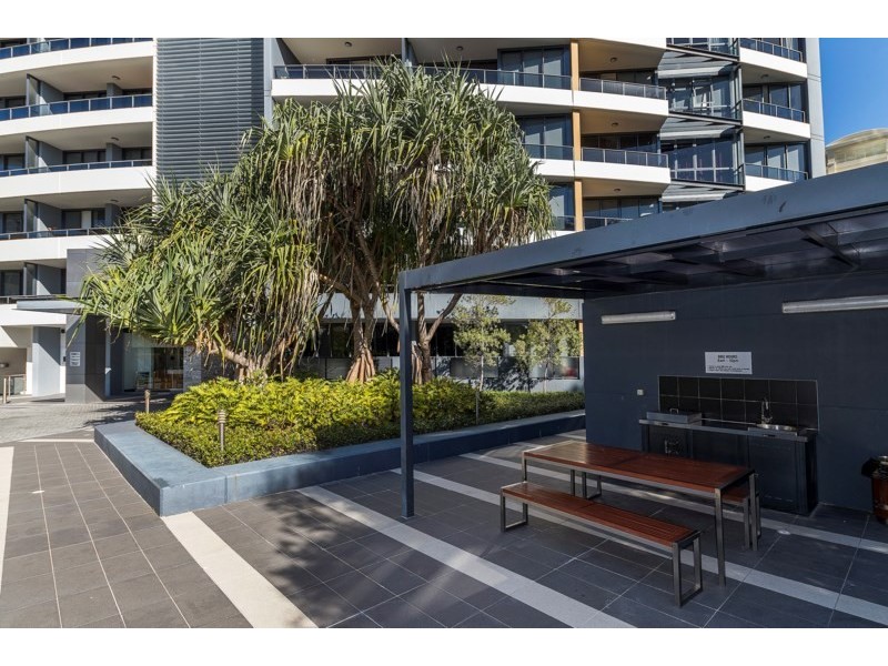 606/2 Aqua Street, Southport QLD 4215