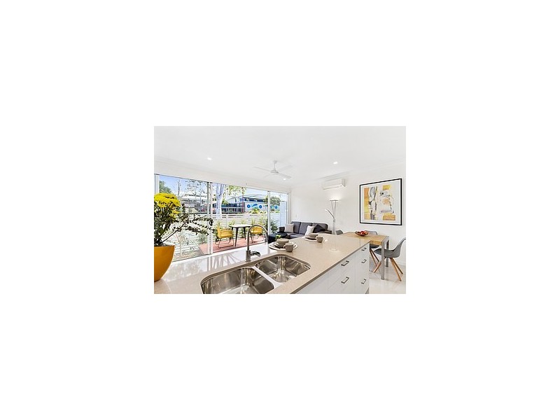 8/29 Cotton Street, Nerang QLD 4211