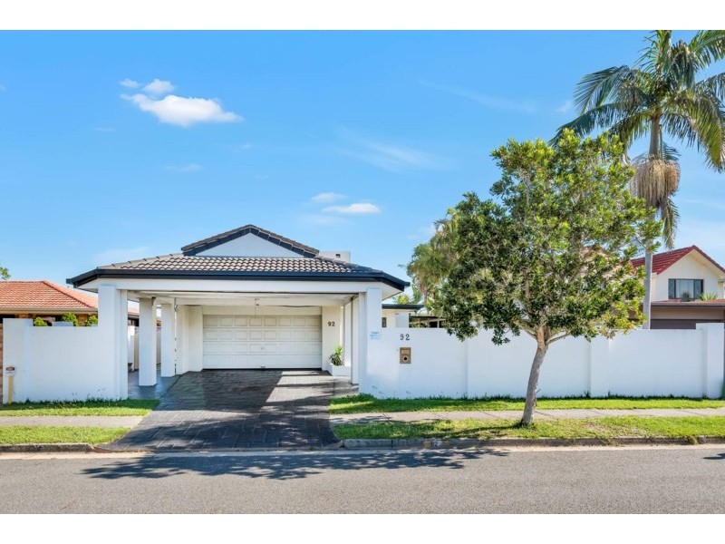 92 Oxley Drive, Paradise Point QLD 4216