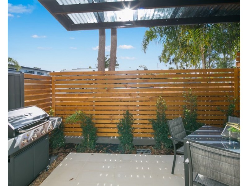 1/460 Pine Ridge Road, Coombabah QLD 4216
