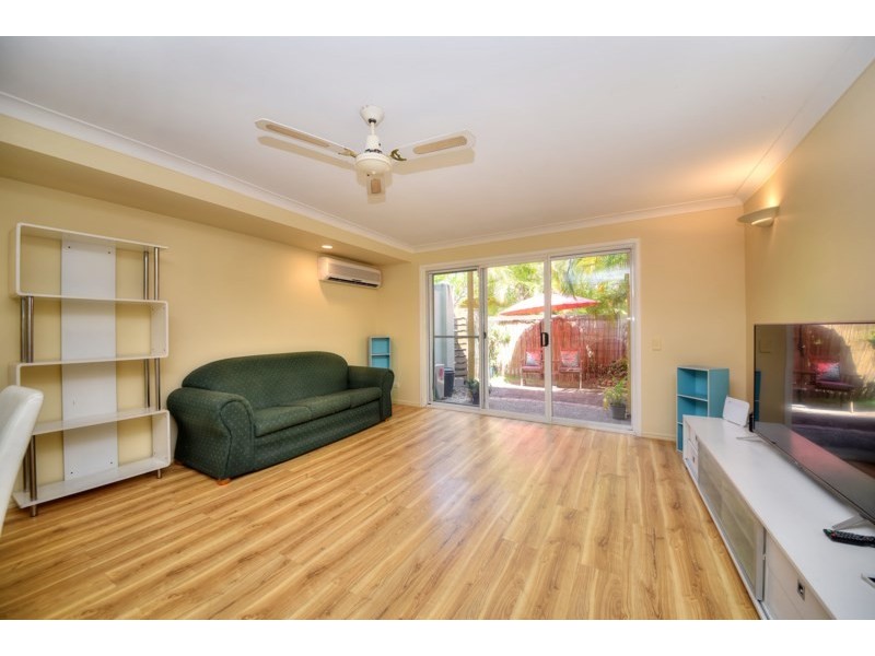 156/215 Cottesloe Drive, Mermaid Waters QLD 4218