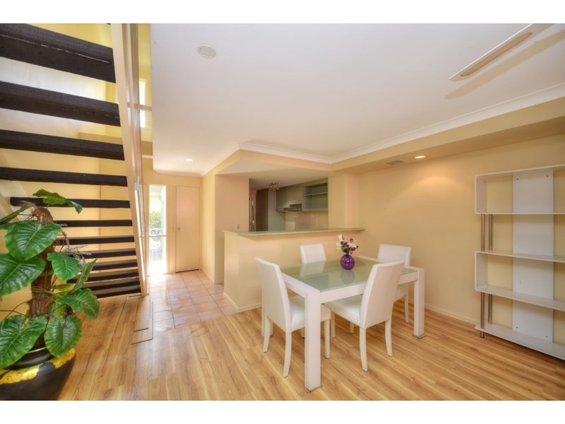 156/215 Cottesloe Drive, Mermaid Waters QLD 4218