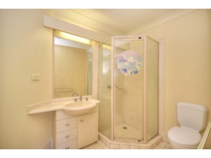 156/215 Cottesloe Drive, Mermaid Waters QLD 4218