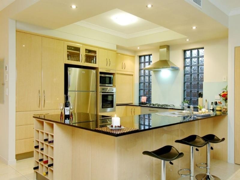 9 Kikori Crescent, Runaway Bay QLD 4216