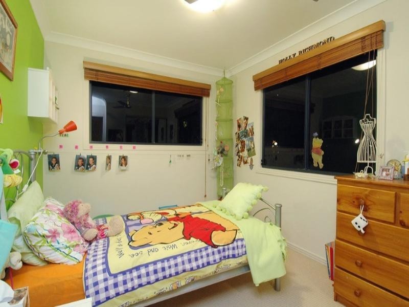 9 Kikori Crescent, Runaway Bay QLD 4216