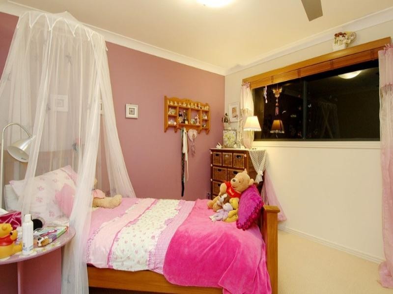 9 Kikori Crescent, Runaway Bay QLD 4216