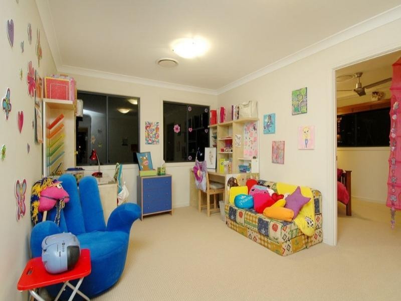 9 Kikori Crescent, Runaway Bay QLD 4216
