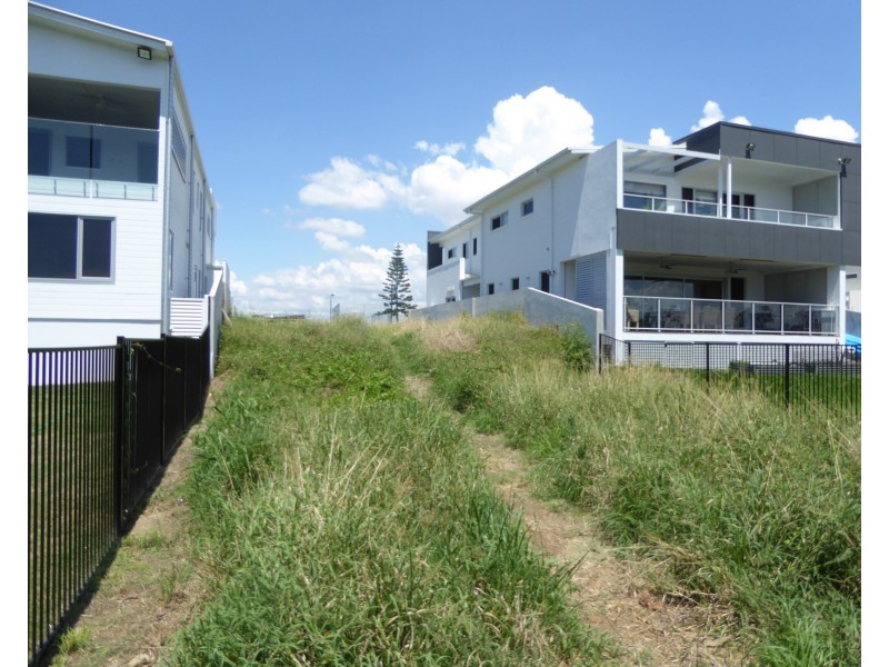 109 River Links Boulevard East, Helensvale QLD 4212