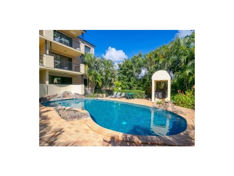 9/152 High Street, Southport QLD 4215