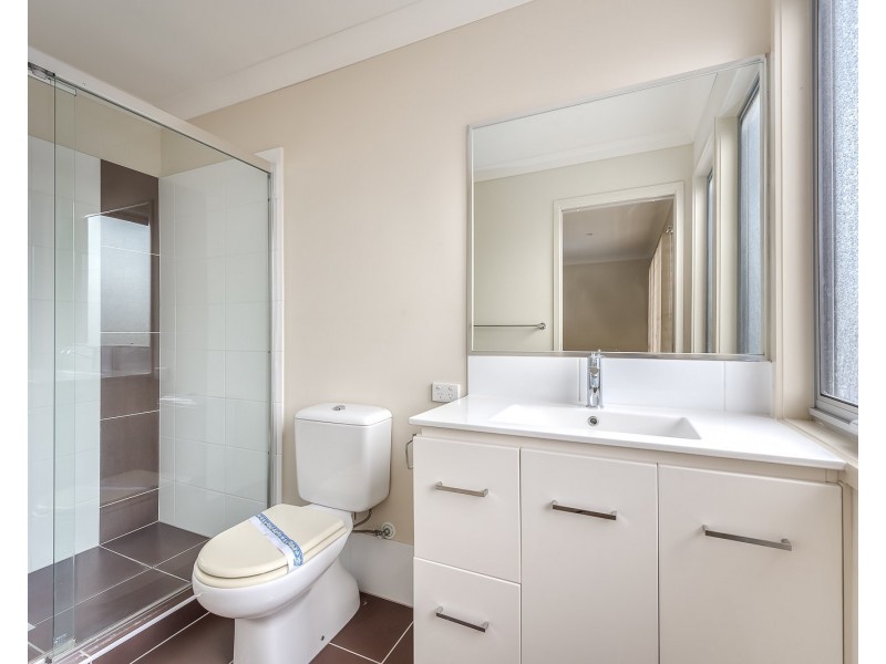 4/136-138 Central Street, Labrador QLD 4215