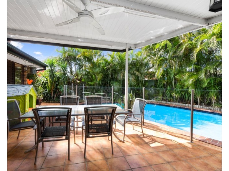 3 Boda Court, Runaway Bay QLD 4216