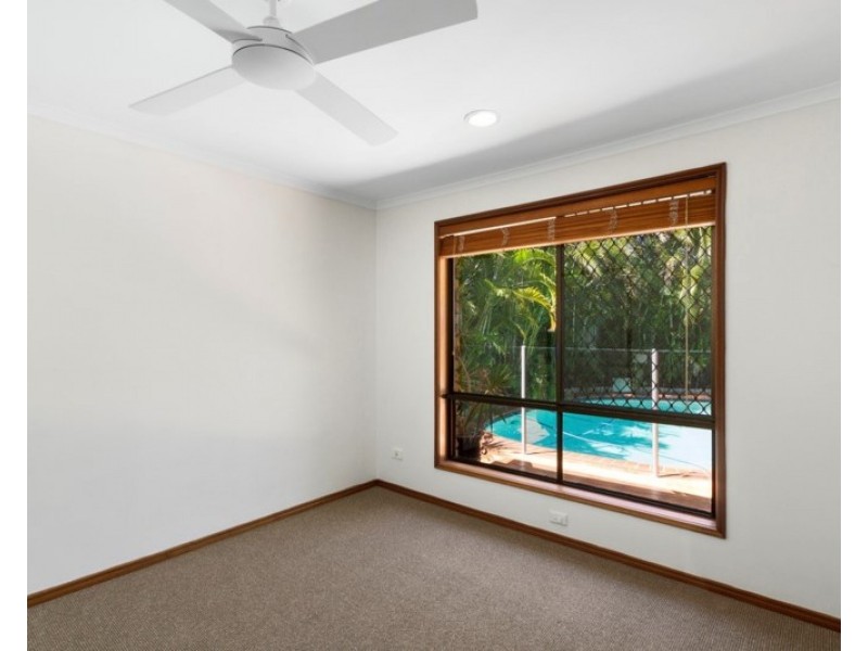 3 Boda Court, Runaway Bay QLD 4216