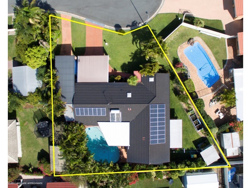 3 Boda Court, Runaway Bay QLD 4216