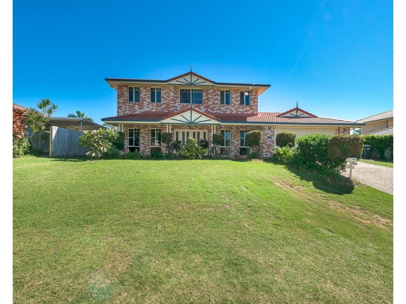 5 Tandanus Court, Oxenford QLD 4210