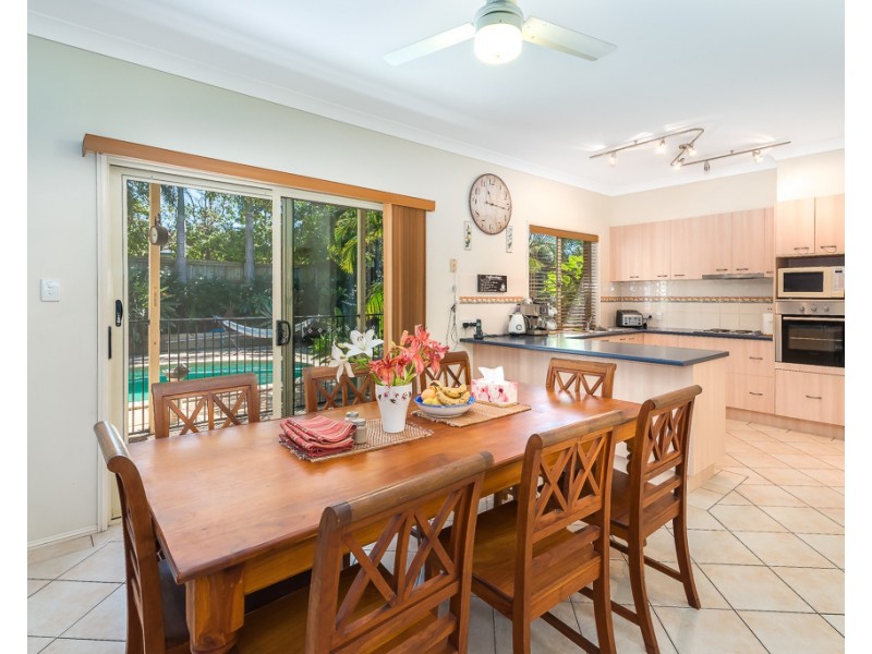 5 Tandanus Court, Oxenford QLD 4210