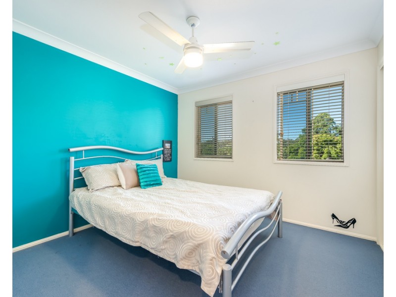 5 Tandanus Court, Oxenford QLD 4210