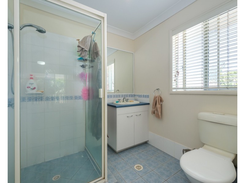 5 Tandanus Court, Oxenford QLD 4210