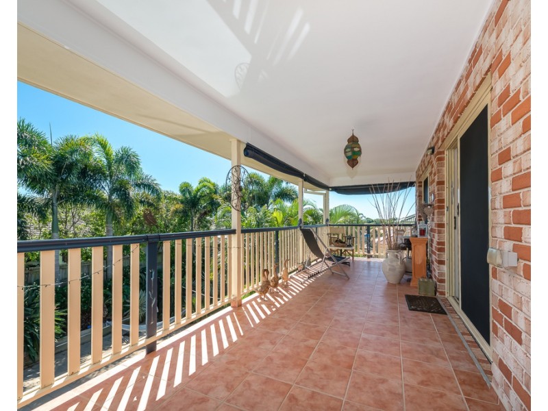 5 Tandanus Court, Oxenford QLD 4210