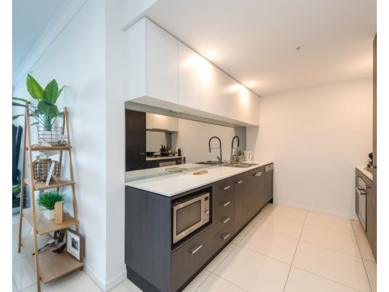 3205/25-31 East Quay Drive, Biggera Waters QLD 4216