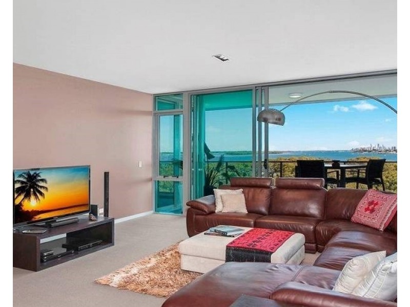 30402/2 Ephraim Island, Paradise Point QLD 4216