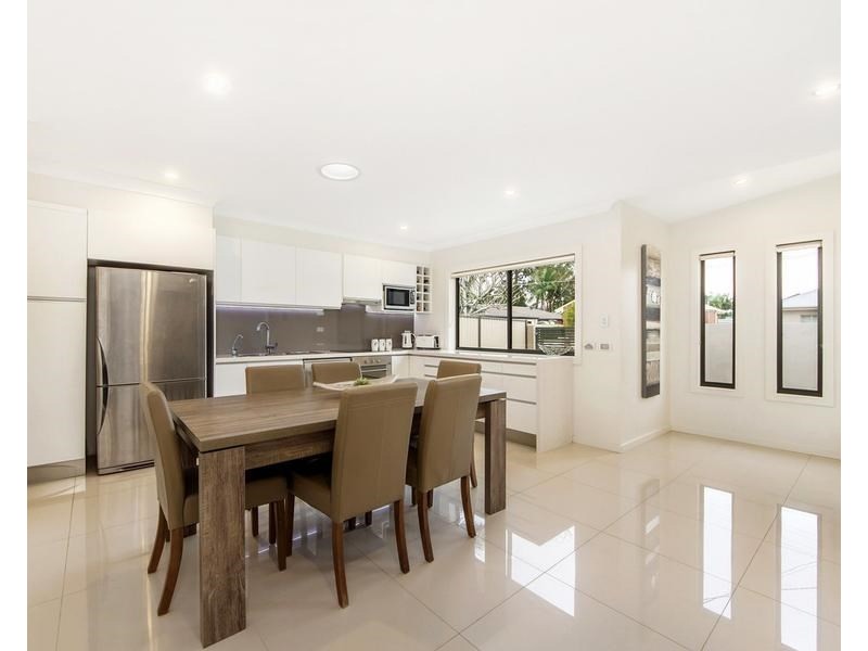 19 Clematis Avenue, Hollywell QLD 4216