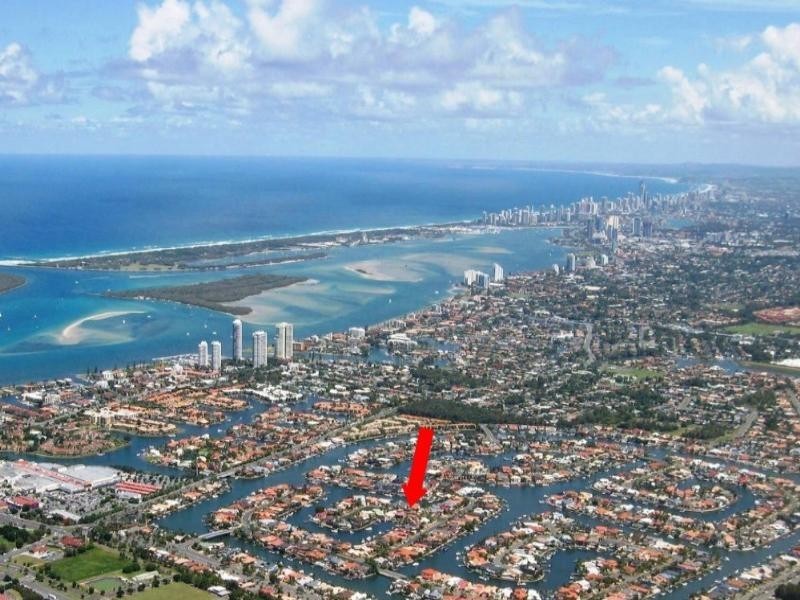 5 Smugglers Place, Runaway Bay QLD 4216