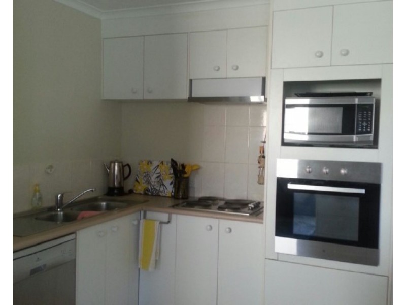 33/12 Whiting Street, Labrador QLD 4215