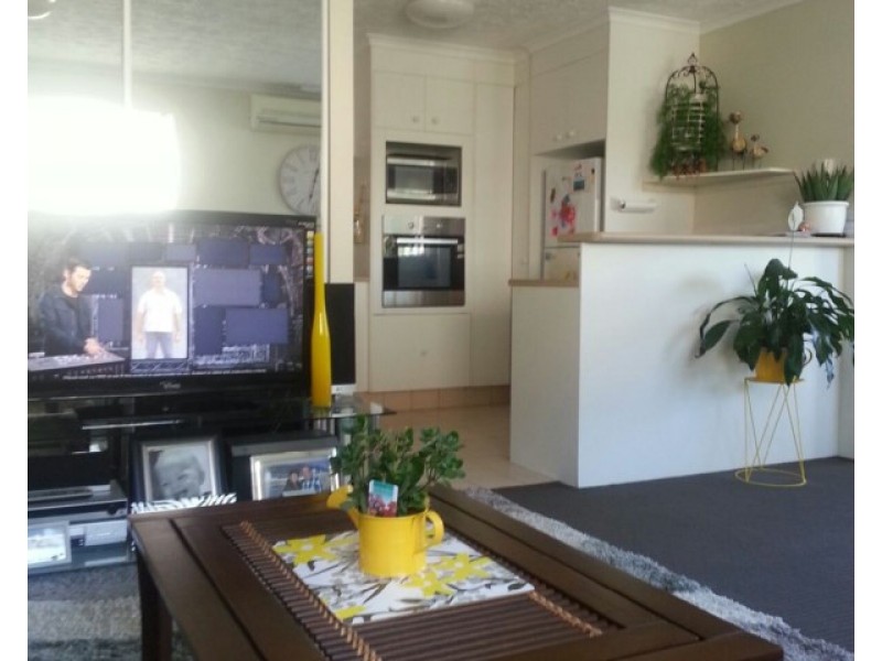 33/12 Whiting Street, Labrador QLD 4215