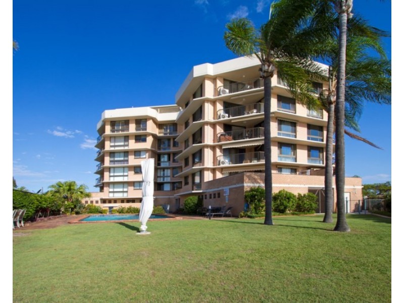 5/8 Paradise Parade, Paradise Point QLD 4216