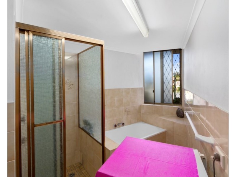 5/8 Paradise Parade, Paradise Point QLD 4216