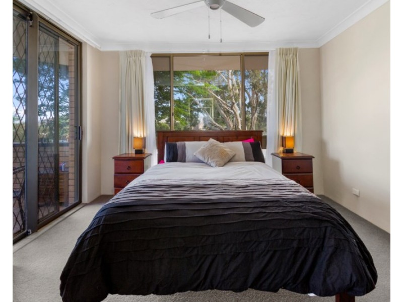 5/8 Paradise Parade, Paradise Point QLD 4216