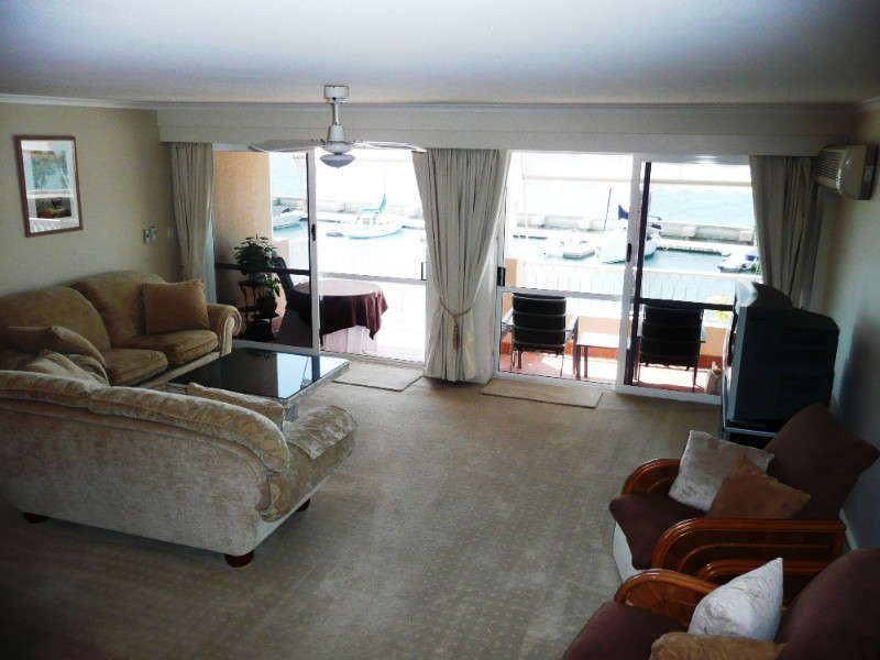 Hollywell QLD 4216