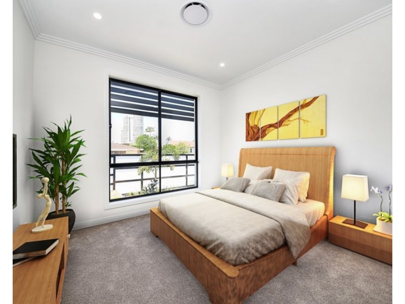 102 Stradbroke Street, Runaway Bay QLD 4216