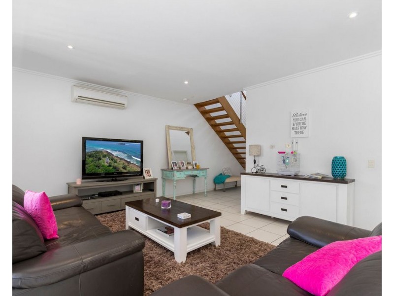 29/1 Manacor Place, Coombabah QLD 4216